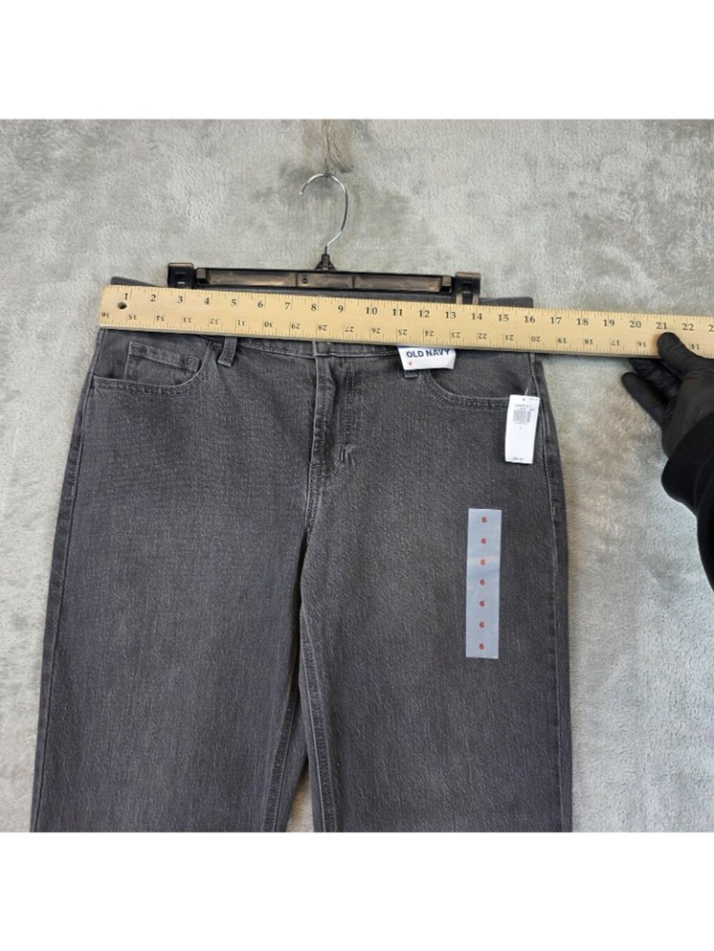 Old Navy Mid Rise Wow Boyfriend Jeans Womens 6 Charcoal Wash Stretch Denim - Picture 9 of 14